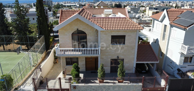 Villa in Limassol zu verkaufen