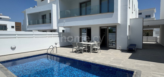 Villa to rent in Larnaca