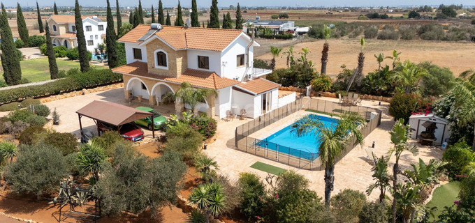 Βίλα προς πώληση - Φρέναρος