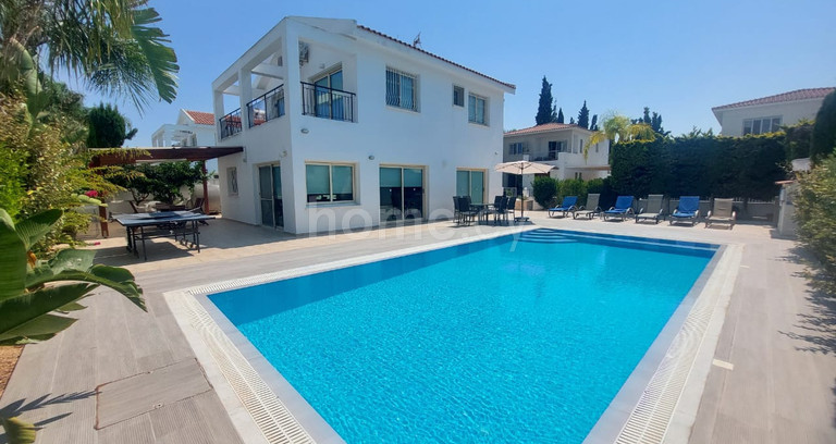 Villa para alquilar en Protaras