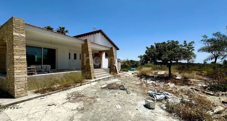 Villa for sale in Limassol