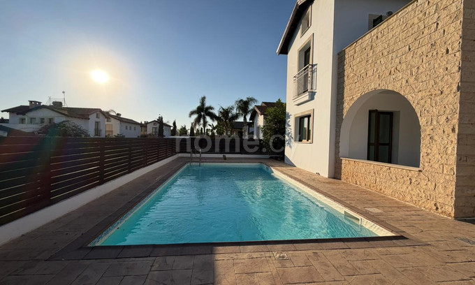 Villa para alquilar en Ayia Thekla