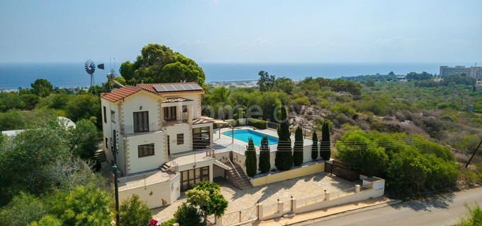 Вилла на продажу в Мыс Греко