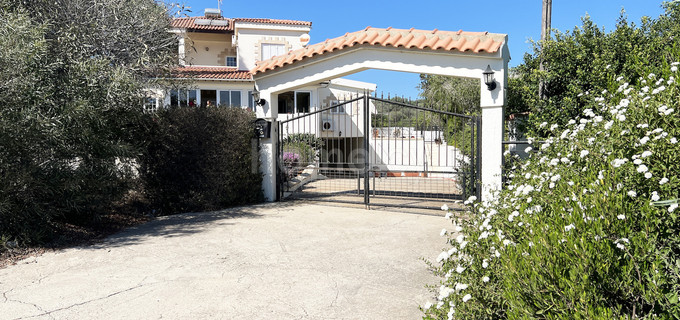Villa for sale in Paralimni
