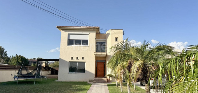 Villa to rent in Limassol
