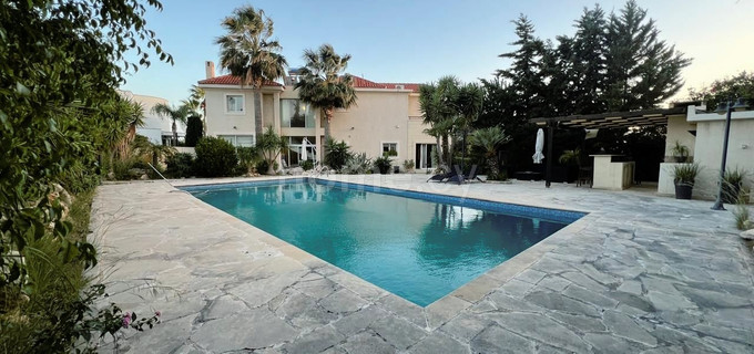 Villa for sale in Limassol