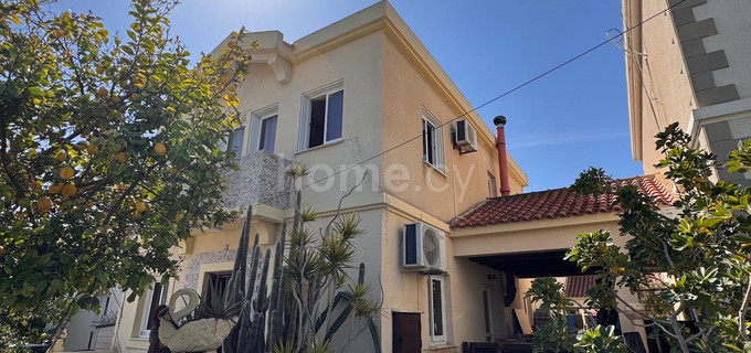 Casa semi independiente a la venta en Larnaca