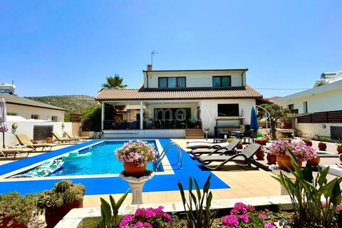 Σπίτι προς πώληση - Λάρνακα