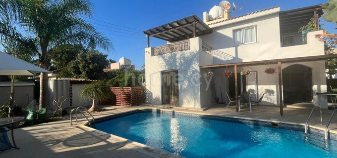Villa for sale in Paphos