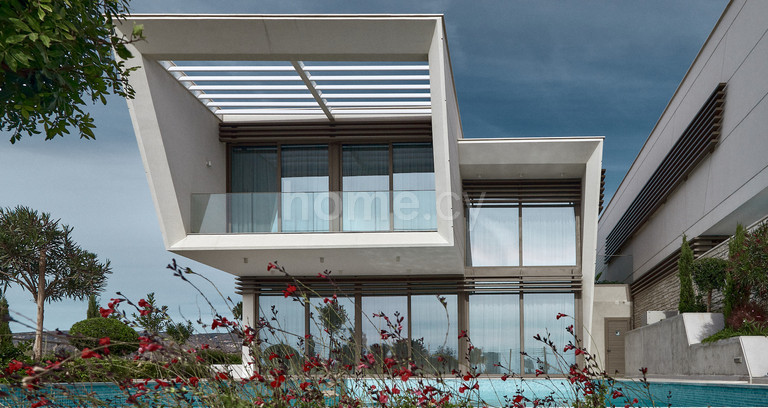 Villa for sale in Limassol