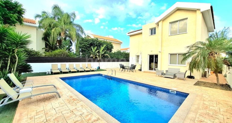 Σπίτι προς πώληση - Πρωταράς