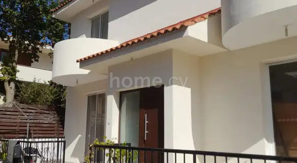 Villa till salu i Larnaca