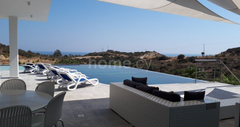 Villa till salu i Larnaca