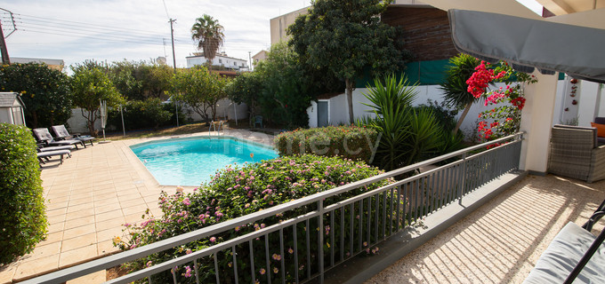 Bungalow for sale in Larnaca