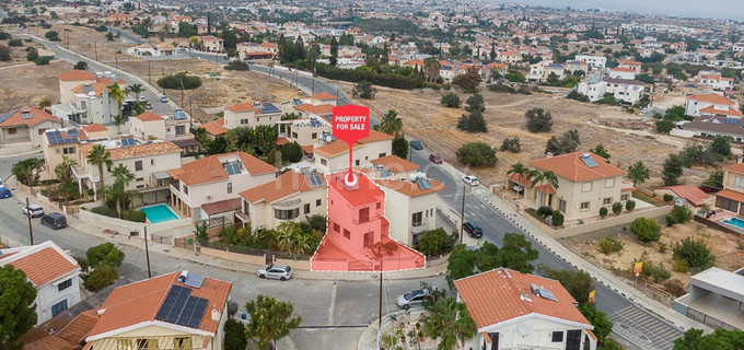 Maison mitoyenne à vendre à Limassol