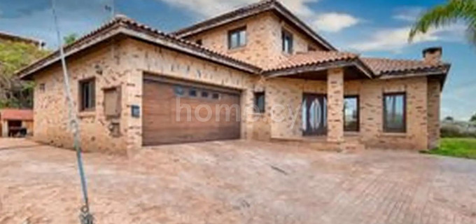 Villa till salu i Larnaca