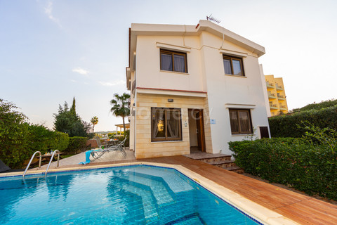 Villa for sale in Protaras