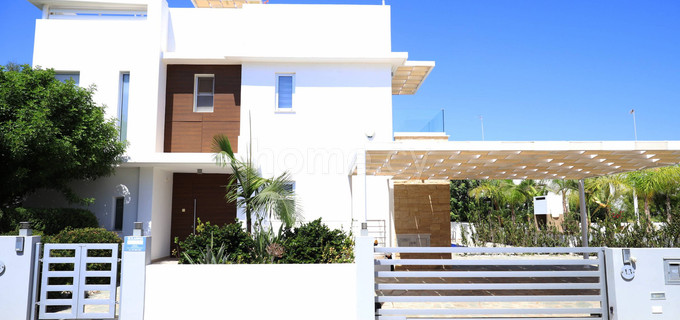 Вилла на продажу в Мыс Греко