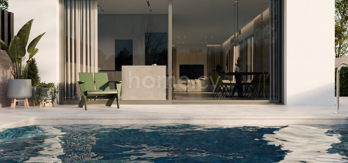 Вилла на продажу в Лимассол