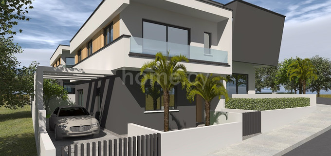 Смежный дом на продажу в Лимассол