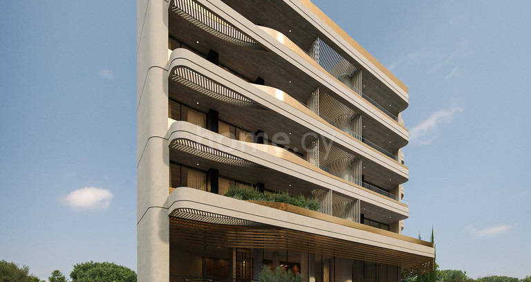 Lägenhet på högst våning till salu i Paralimni