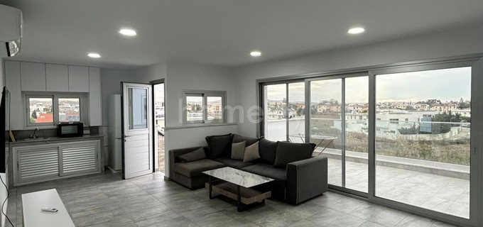 Top floor apartment to rent in Larnaca