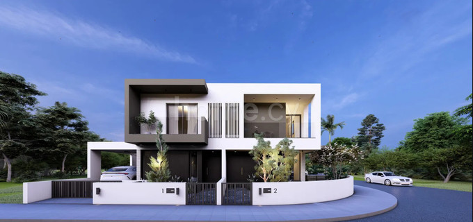 Смежный дом на продажу в Никосия