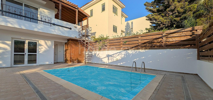 Вилла на продажу в Никосия