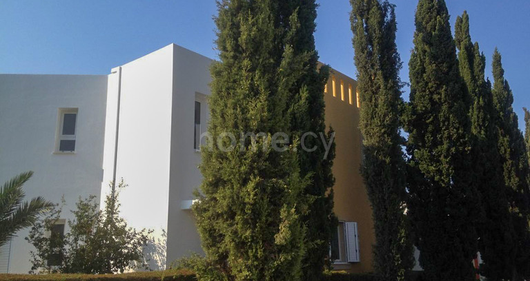 Вилла на продажу в Ларнака