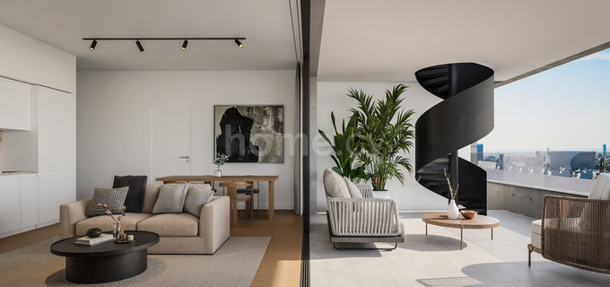 Квартира в пентхаусе на продажу в Лимассол