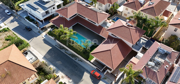 Villa for sale in Nicosia