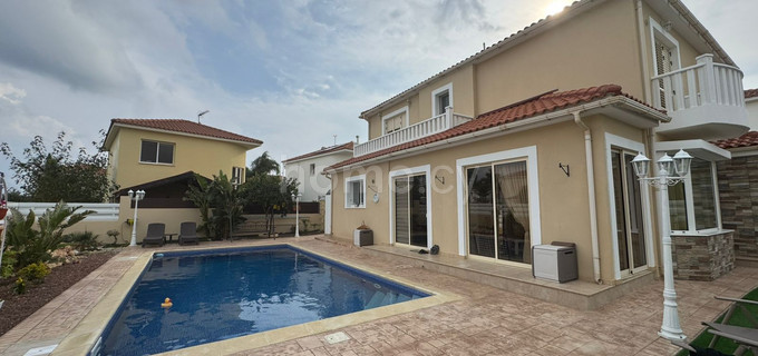 Вилла на продажу в Ларнака