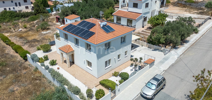 Villa in Paphos zu verkaufen