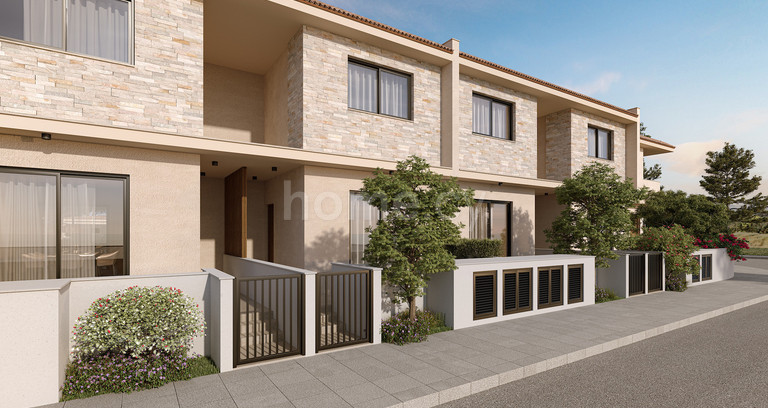 Ground floor apartment for sale in Larnaca