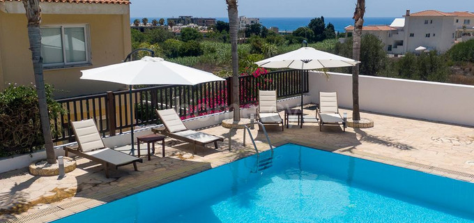 Bottenvåningslägenhet till salu i Paphos