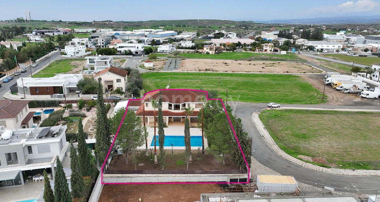 Villa for sale in Nicosia