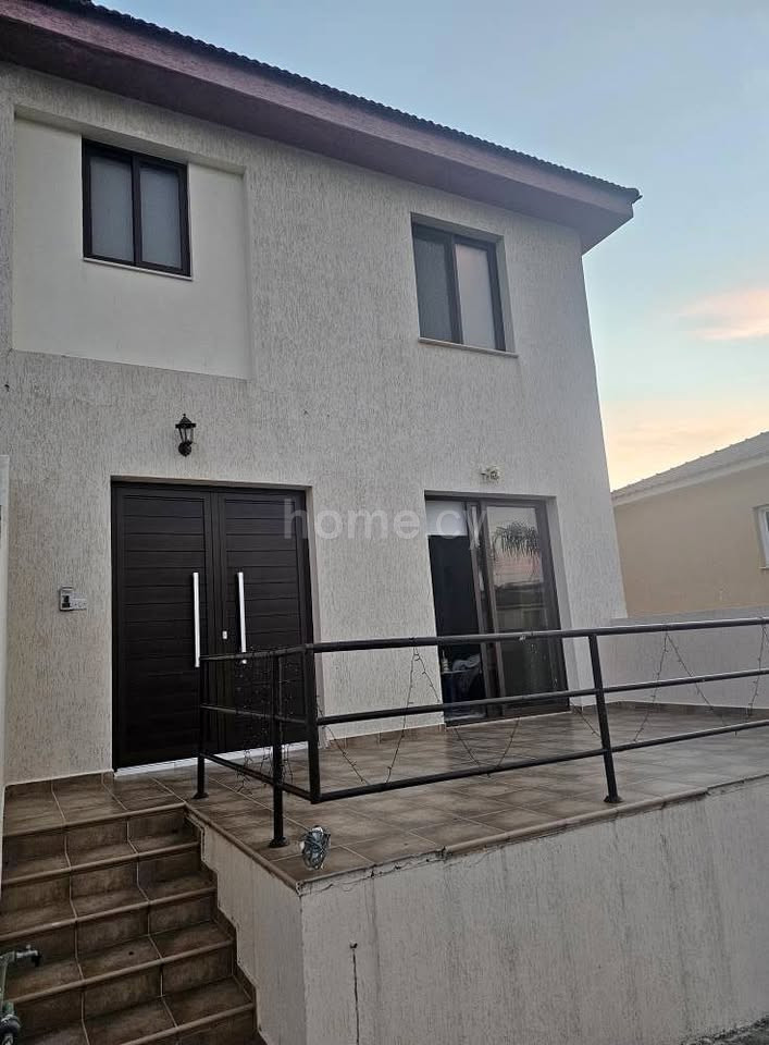 Villa for sale in Larnaca