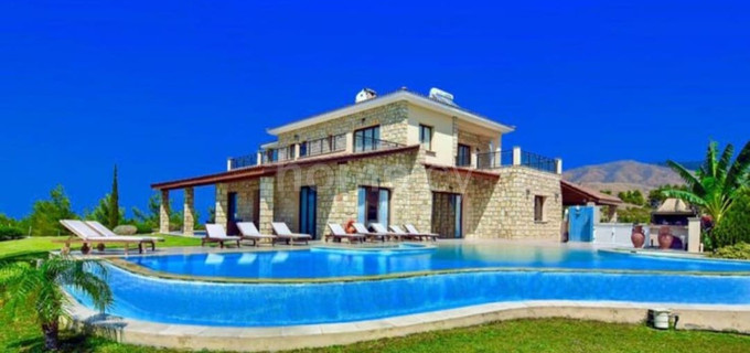 Villa in Paphos zu verkaufen