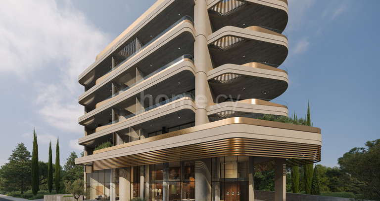 Top floor apartment for sale in Paralimni