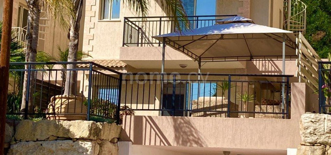 Townhouse to rent in Paphos