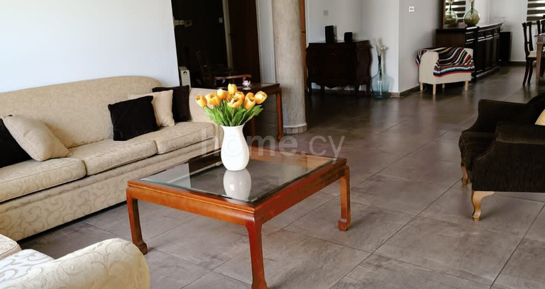 Villa à louer à Limassol