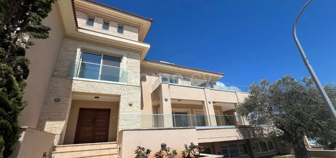 Villa to rent in Limassol