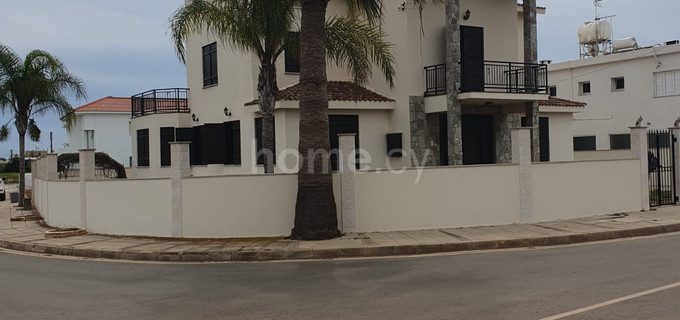 Villa for sale in Achna