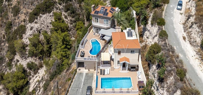 Villa for sale in Paphos