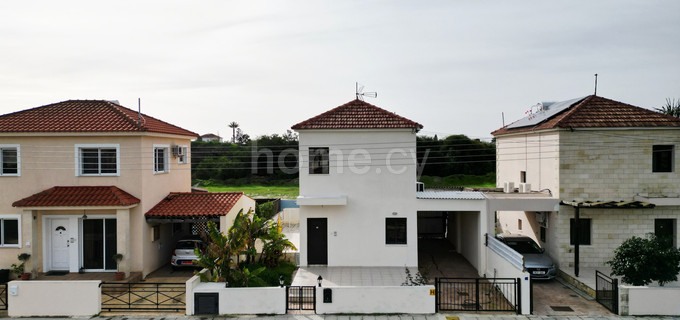 Villa for sale in Larnaca