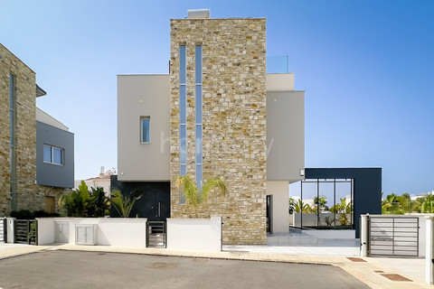 Βίλα προς πώληση - Αγία Νάπα