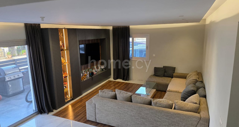 Villa to rent in Limassol