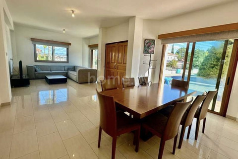 Villa to rent in Nicosia