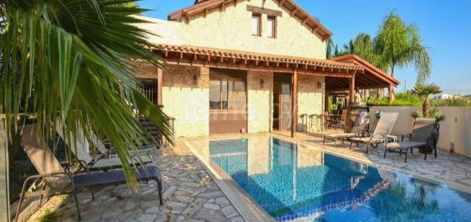 Villa to rent in Protaras