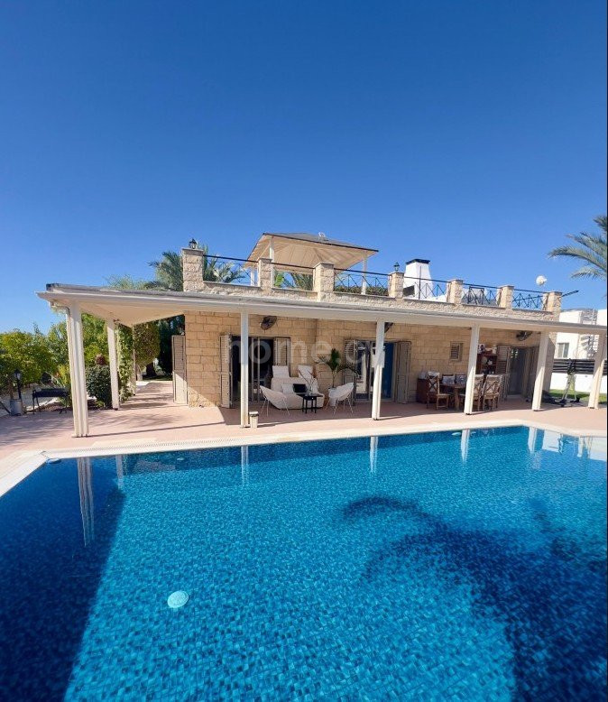 Villa for sale in Paphos